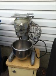 Hobart 12 QT Mixmaster