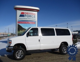 2014 Ford E-350SD XLT Econoline 4X4 12 Passenger, Cloth Seats | Cars & Trucks | Edmonton | 11025 - 184 Street, Edmonton, AB, T5S 0A6