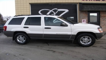 2000 Jeep Grand Cherokee Laredo - 2036 36 St SE