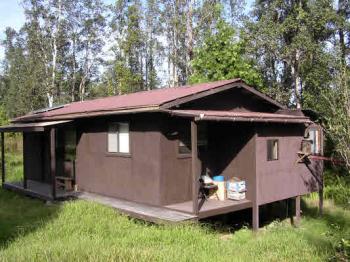 HAWAII cabin the woods